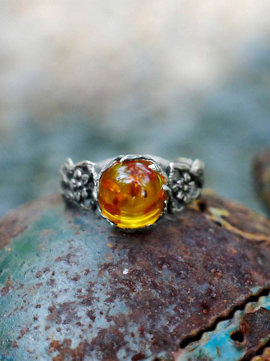 Amber Inlaid Flower Vintage Ring｜Awaytr®