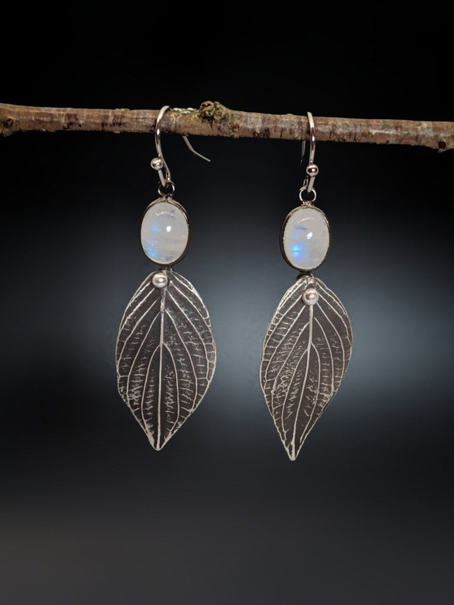 Vintage Leaf Earrings｜Awaytr®