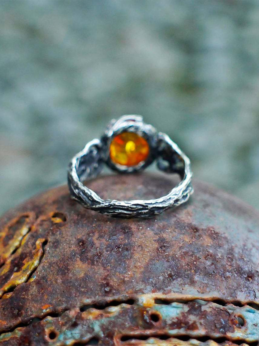 Amber Inlaid Flower Vintage Ring｜Awaytr®