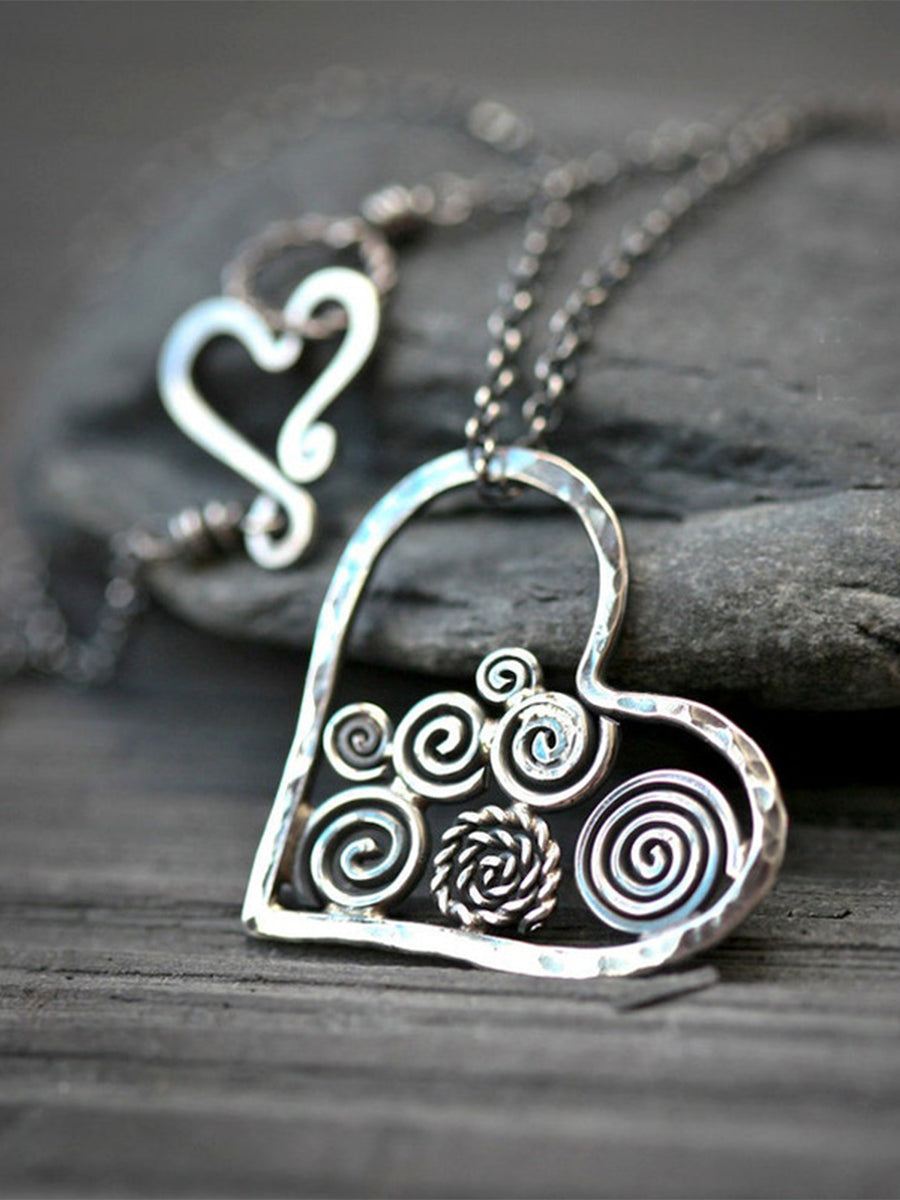 Retro Simple Spiral Heart-shaped Hollow Necklace｜Awaytr®