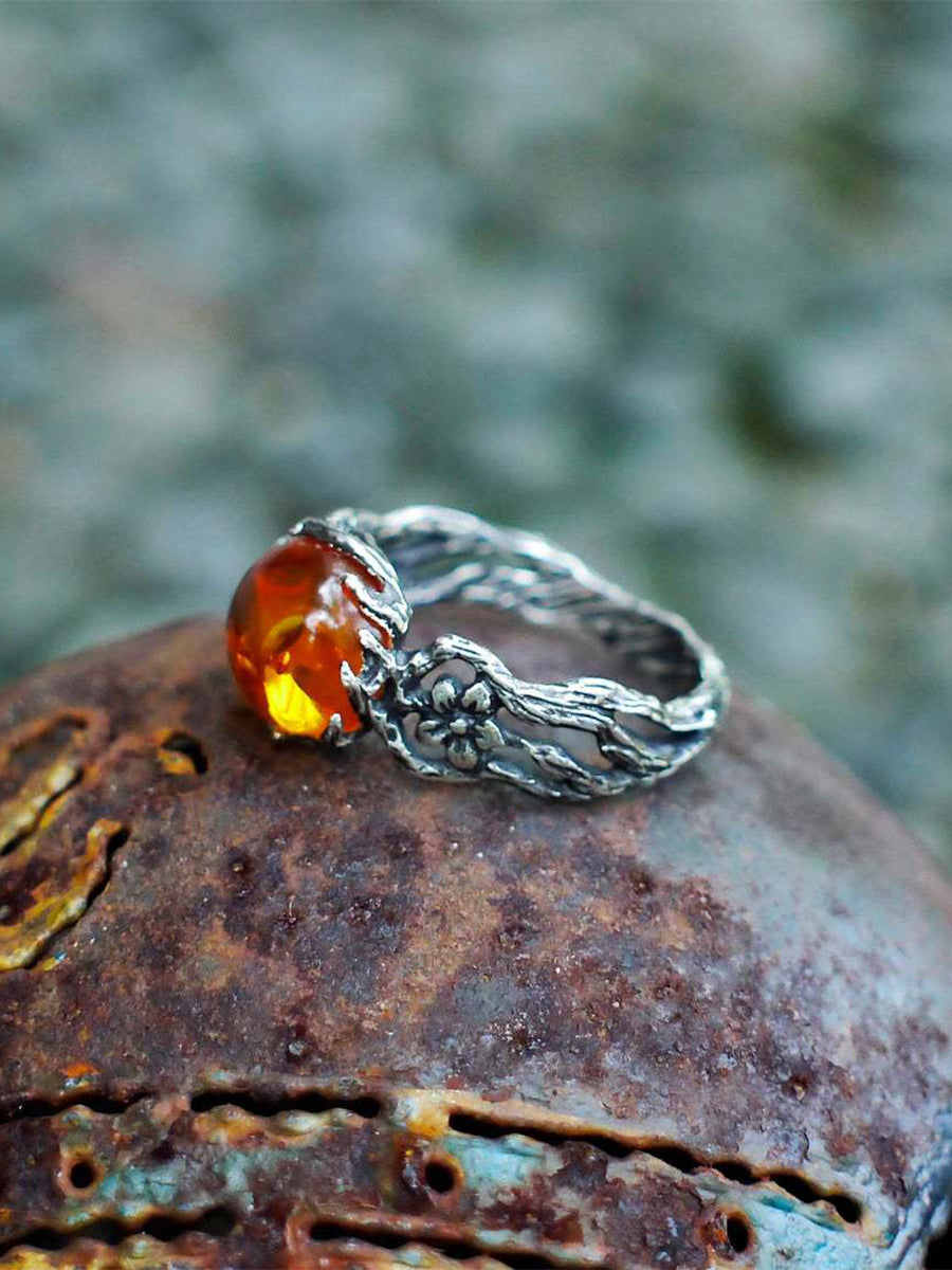 Amber Inlaid Flower Vintage Ring｜Awaytr®