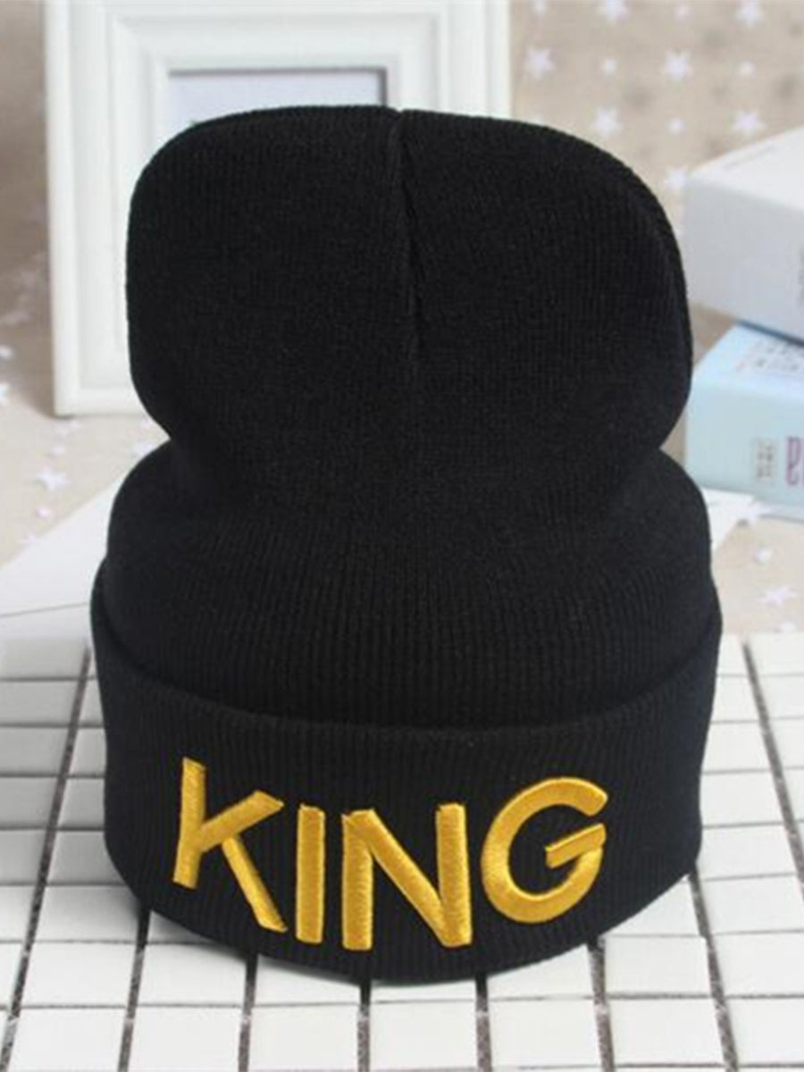 QUEEN KING Black And White Letters Couple Knit Hat｜Awaytr®