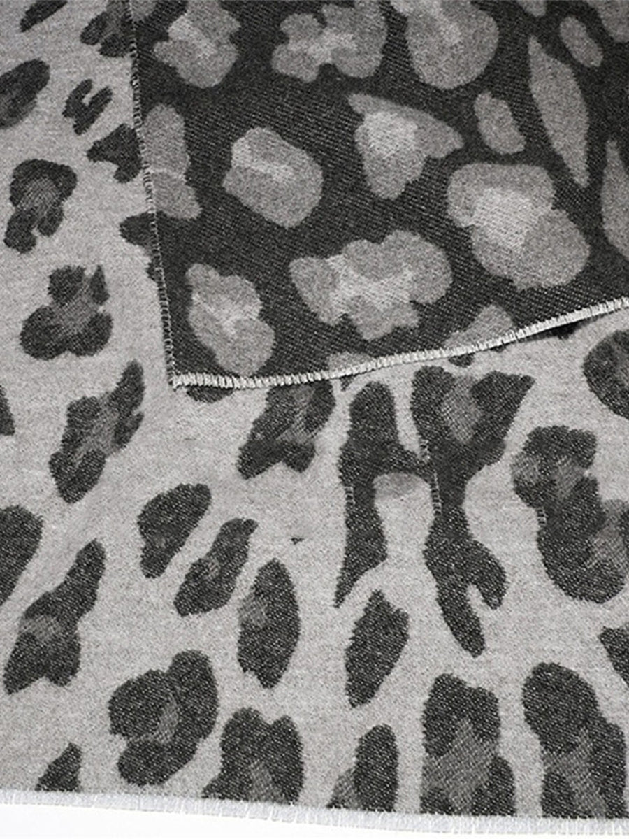 Cashmere Leopard Print Thermal Scarf｜Awaytr®