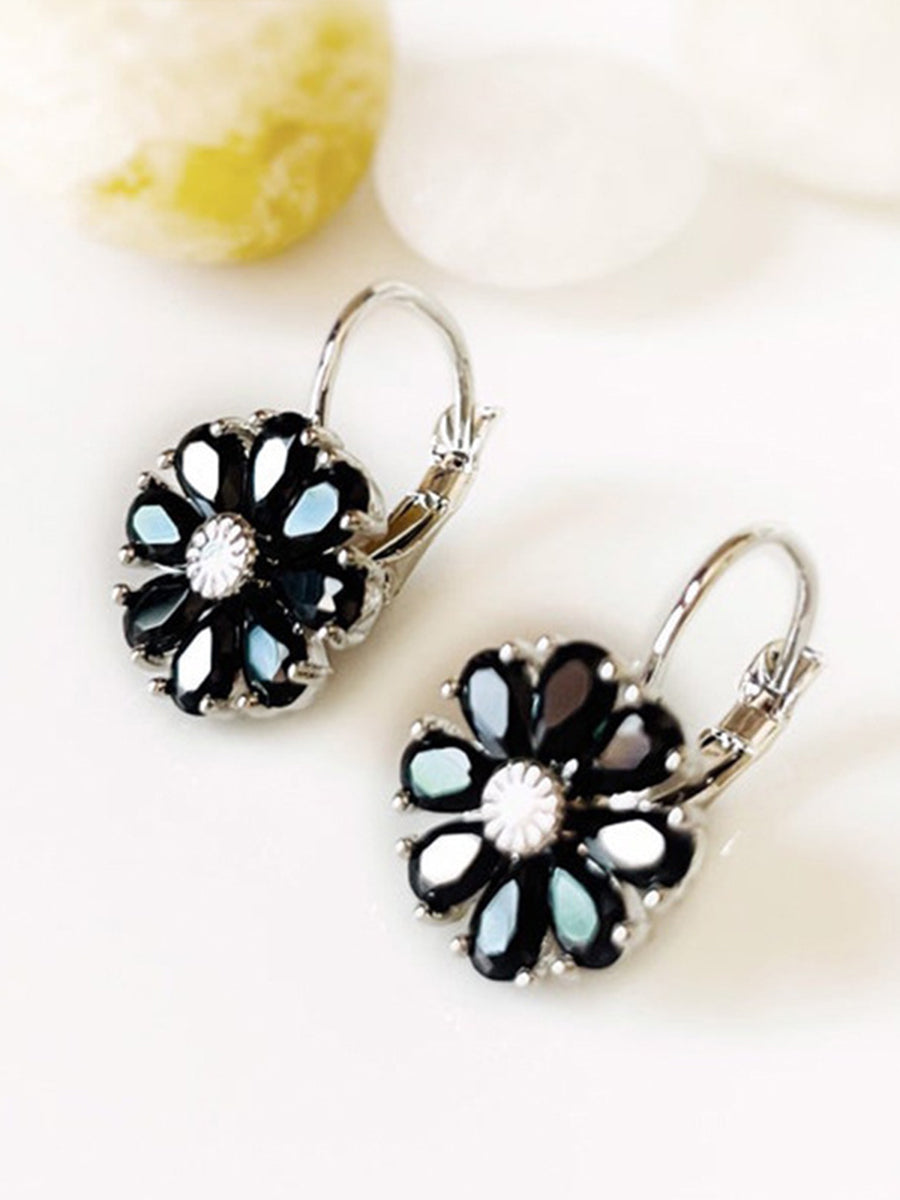 Flower Inlaid Zircon Earrings｜Awaytr®