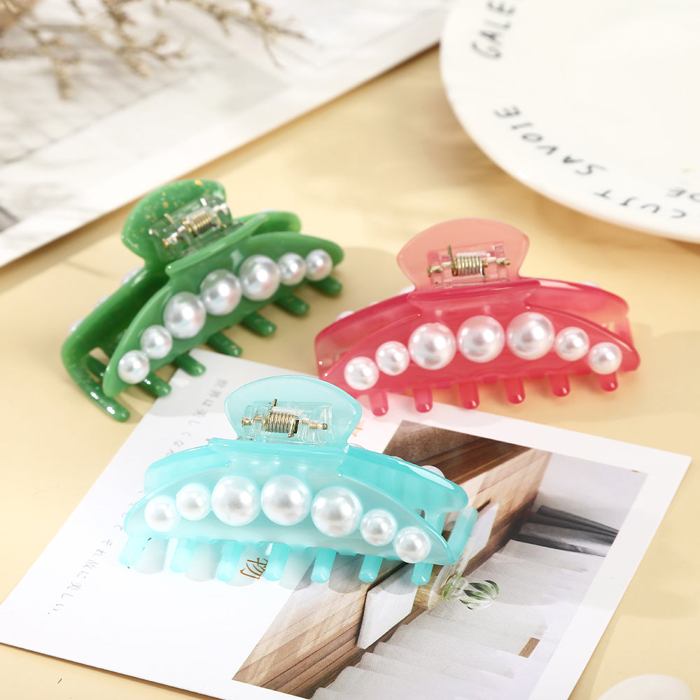 【Awaytr】CB1406 6.5cm Pearl Hair Claw Clip