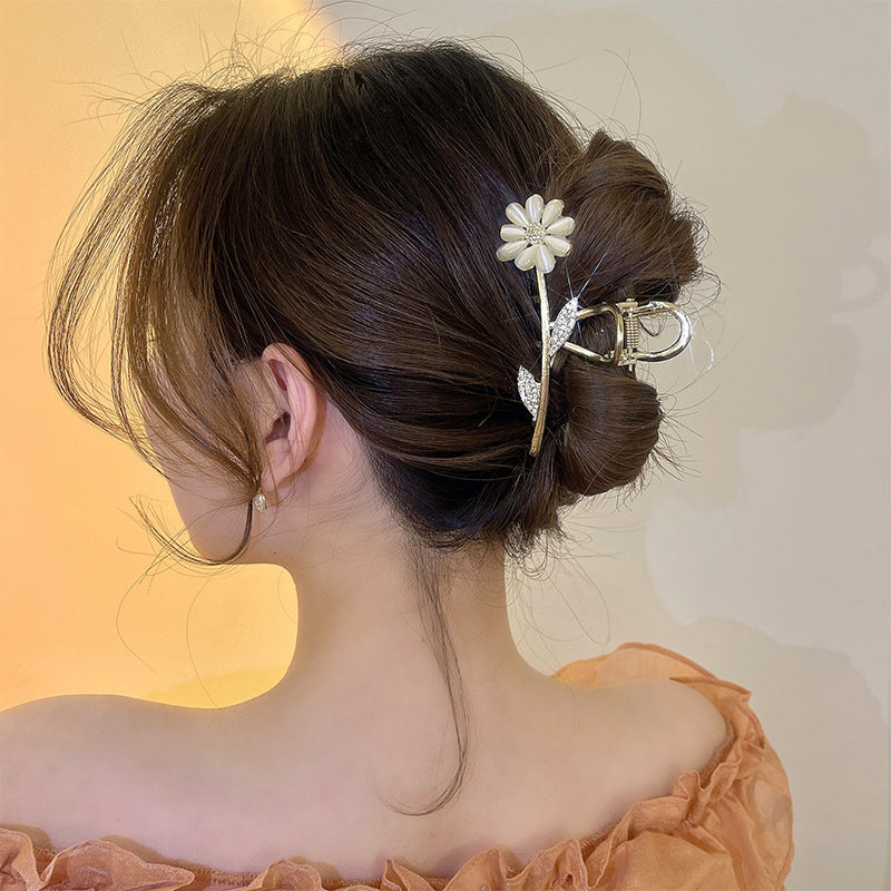 【Awaytr】CB1125 little daisy hair claw clip