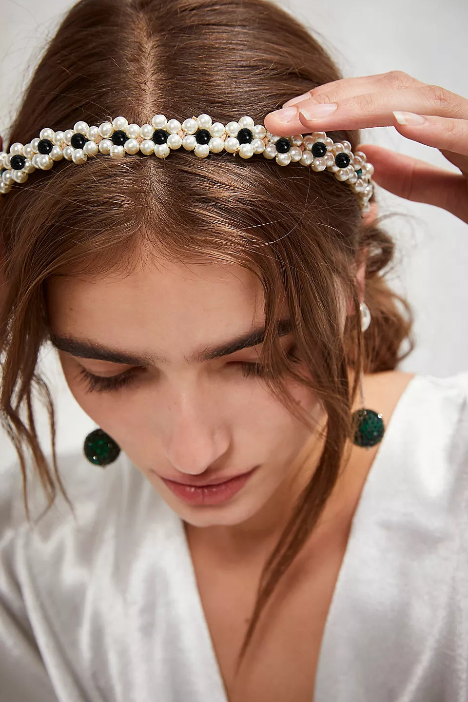 【Awaytr】CB1326 Full Pearl Flower Headband