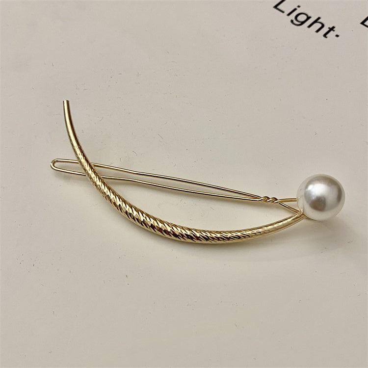 【Awaytr】 CD1631 Pearl Curved Hair Clip