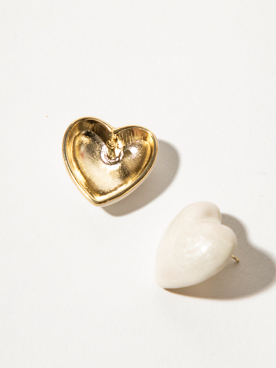 White Shiny Love Earrings｜Awaytr®