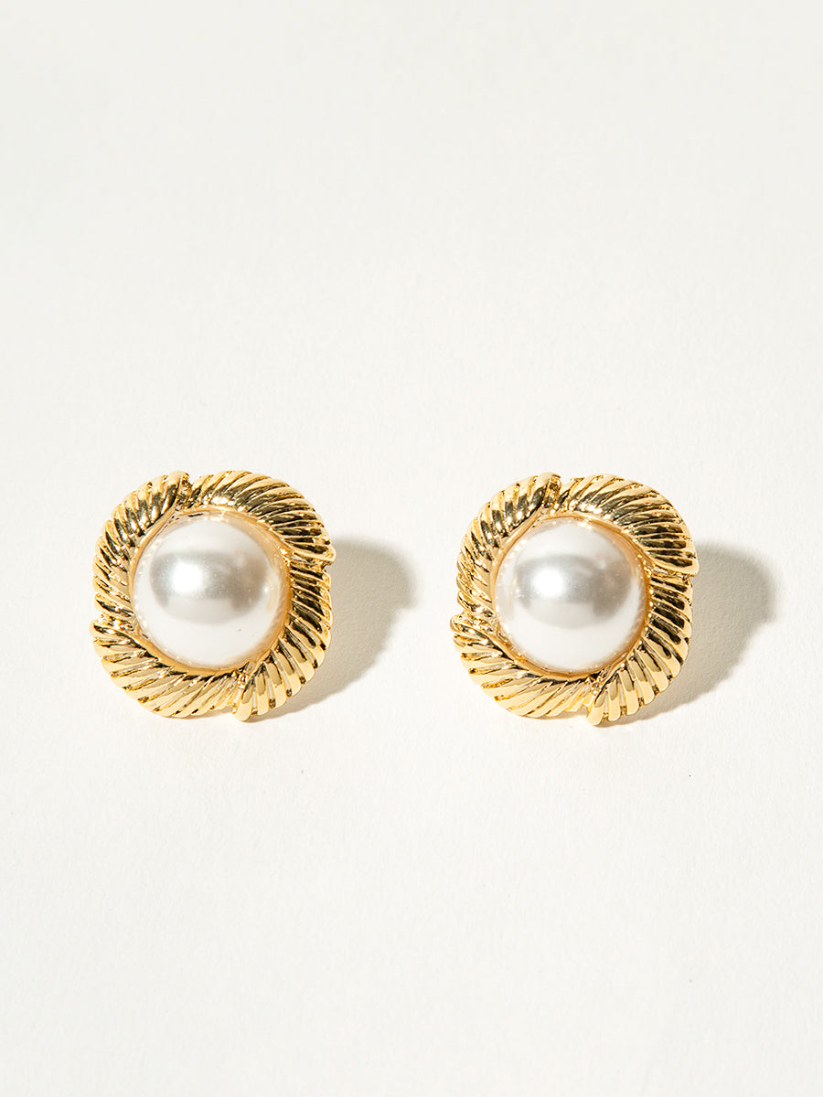 Pearl Stud｜Awaytr®