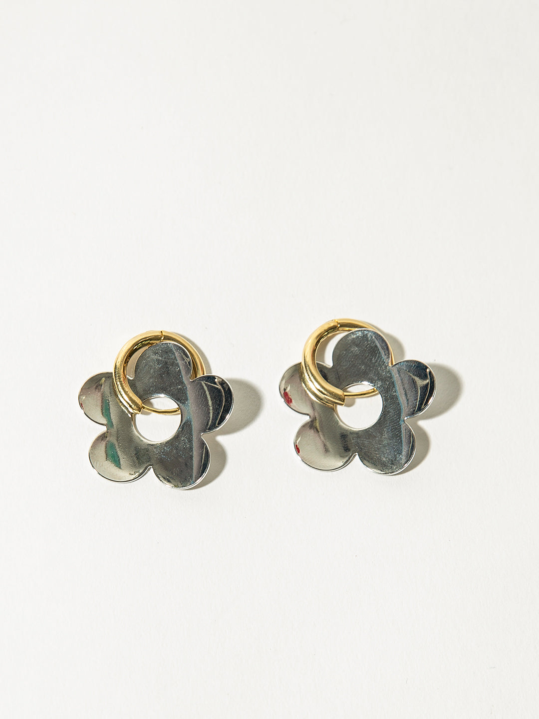 Silver Flower Earrings｜Awaytr®