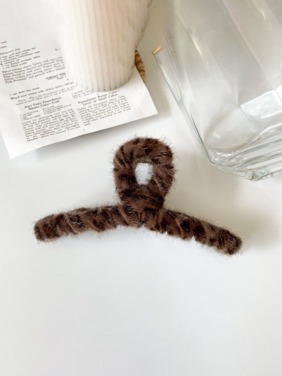 Elegant Plush Leopard Claw Clip｜Awaytr®